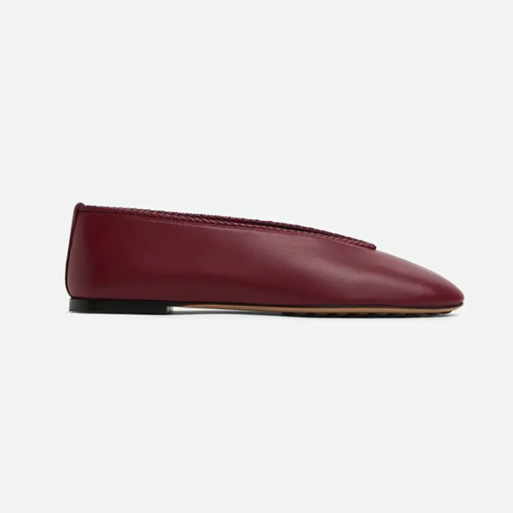 Side profile of Bottega Veneta Women Rosa Ballerina-Dark Apple Candy in Bordeaux