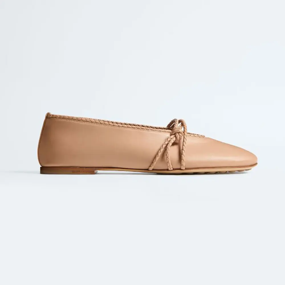 Side view of Bottega Veneta Women Rosa Mary-Jane Ballerina-Cipria in sandy leather