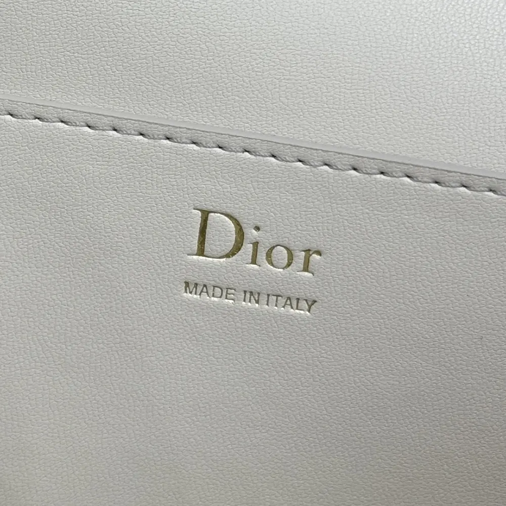 Dior Women Médaillon Envelope Pouch with Strap Rose Tendre and Gris Pietro Grained Calfskin - image 10