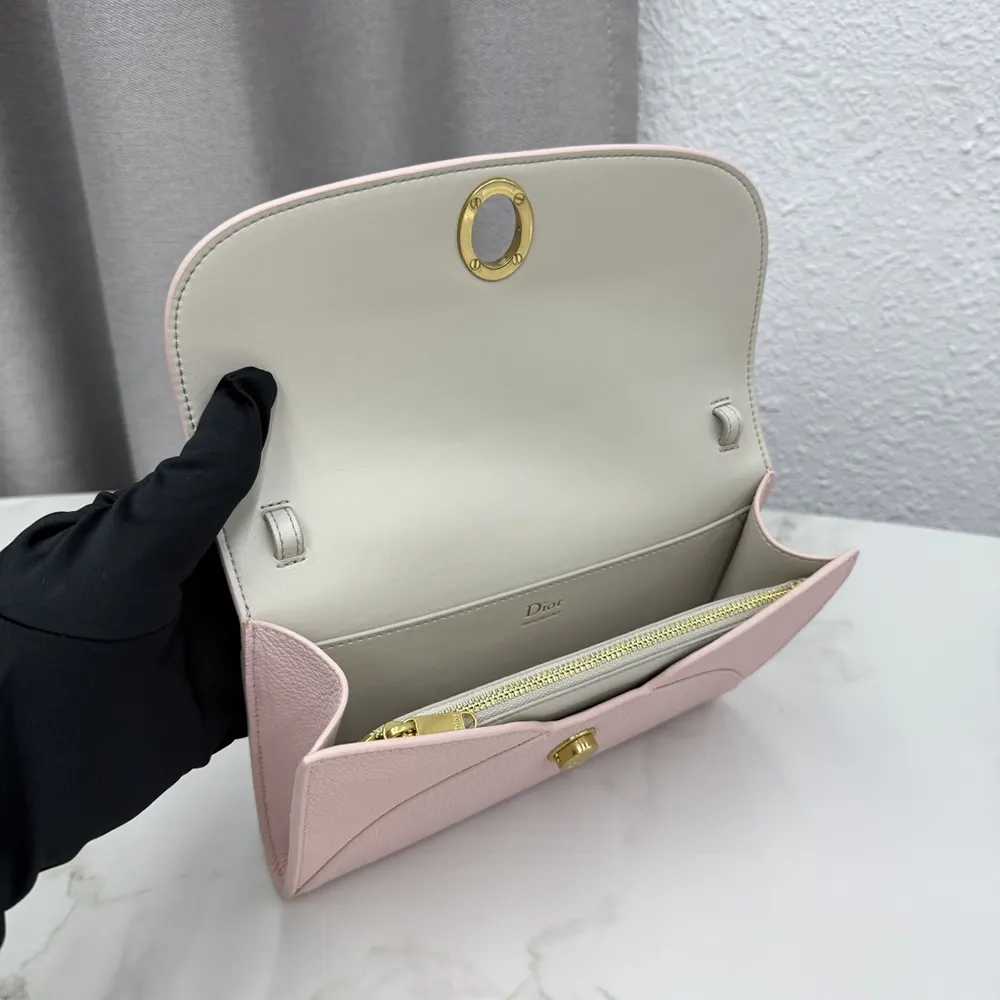 Dior Women Médaillon Envelope Pouch with Strap Rose Tendre and Gris Pietro Grained Calfskin - image 8