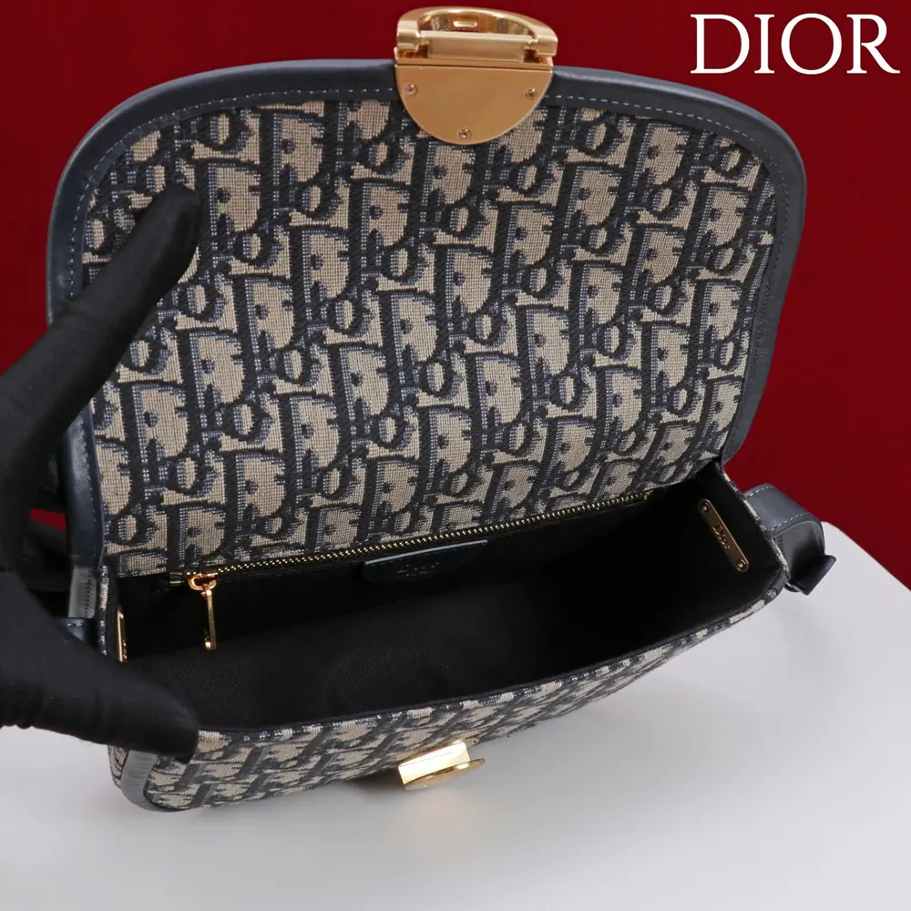 Dior Women Medium Dior Médaillon Flap Bag Blue Dior Oblique Jacquard - image 7