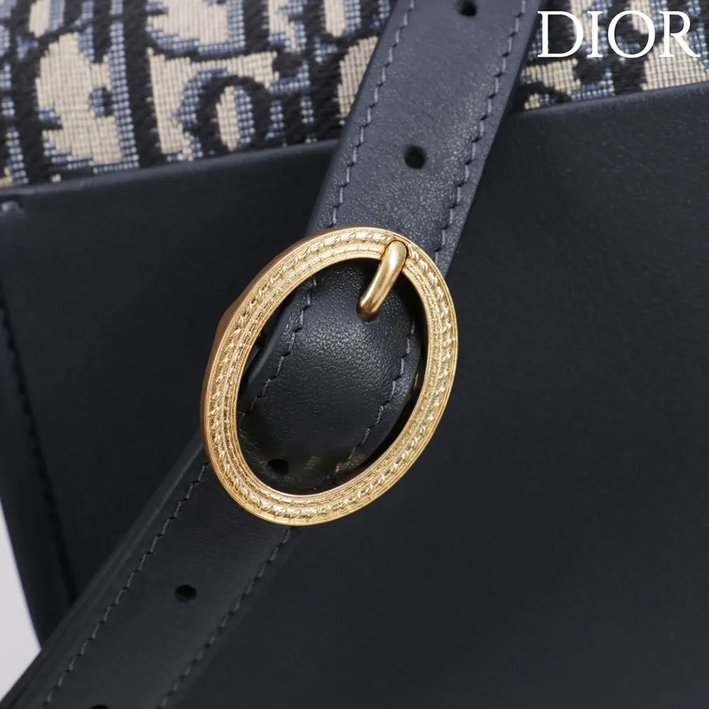 Dior Women Medium Dior Médaillon Flap Bag Blue Dior Oblique Jacquard - image 9