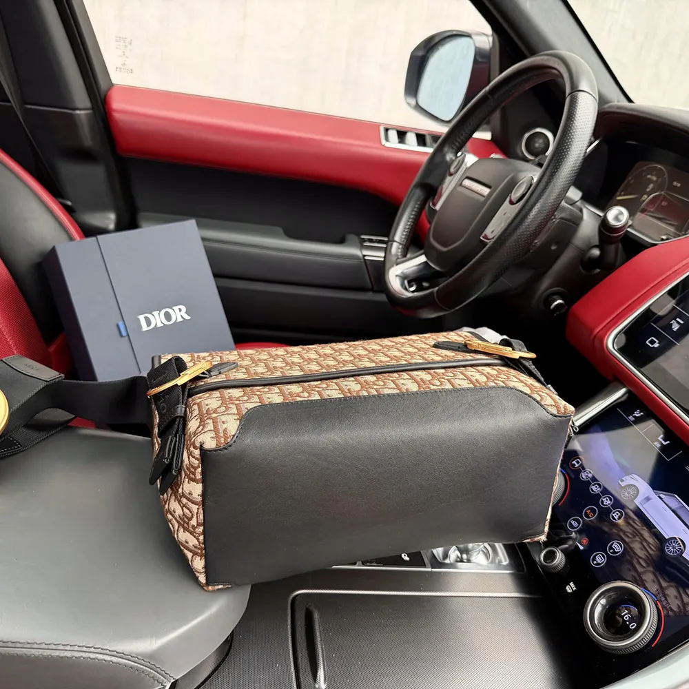 Dior Men Small Dior Jett Messenger Bag with Flap Brown Dior Oblique Jacquard - image 9