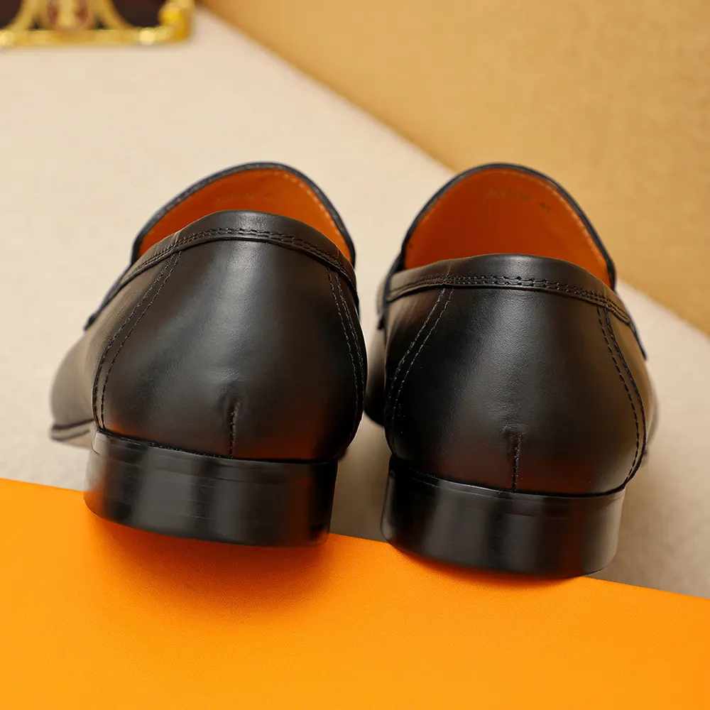 Hermes Men Honore Loafer in Calfskin-Black - image 7