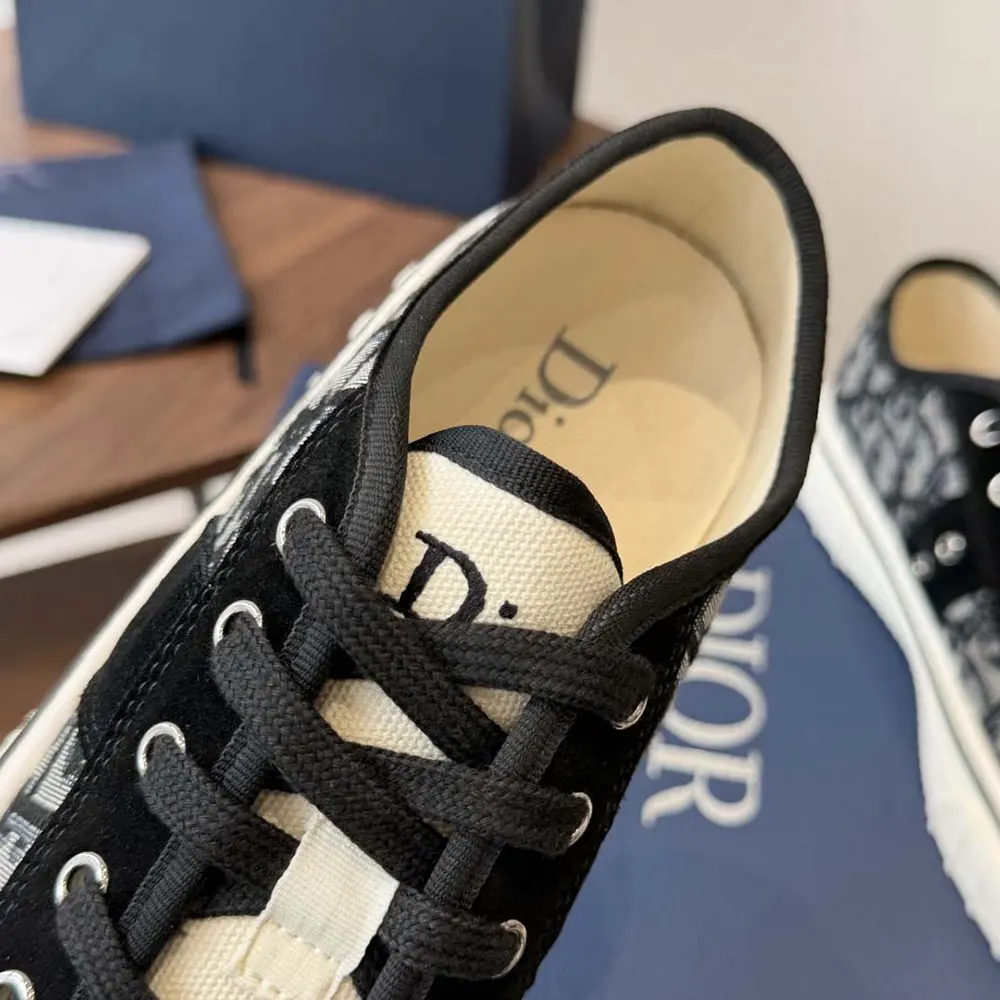 Dior Unisex Hooper Low-Top Sneaker Beige and Blue Dior Oblique Jacquard and Black Suede Calfskin - image 7