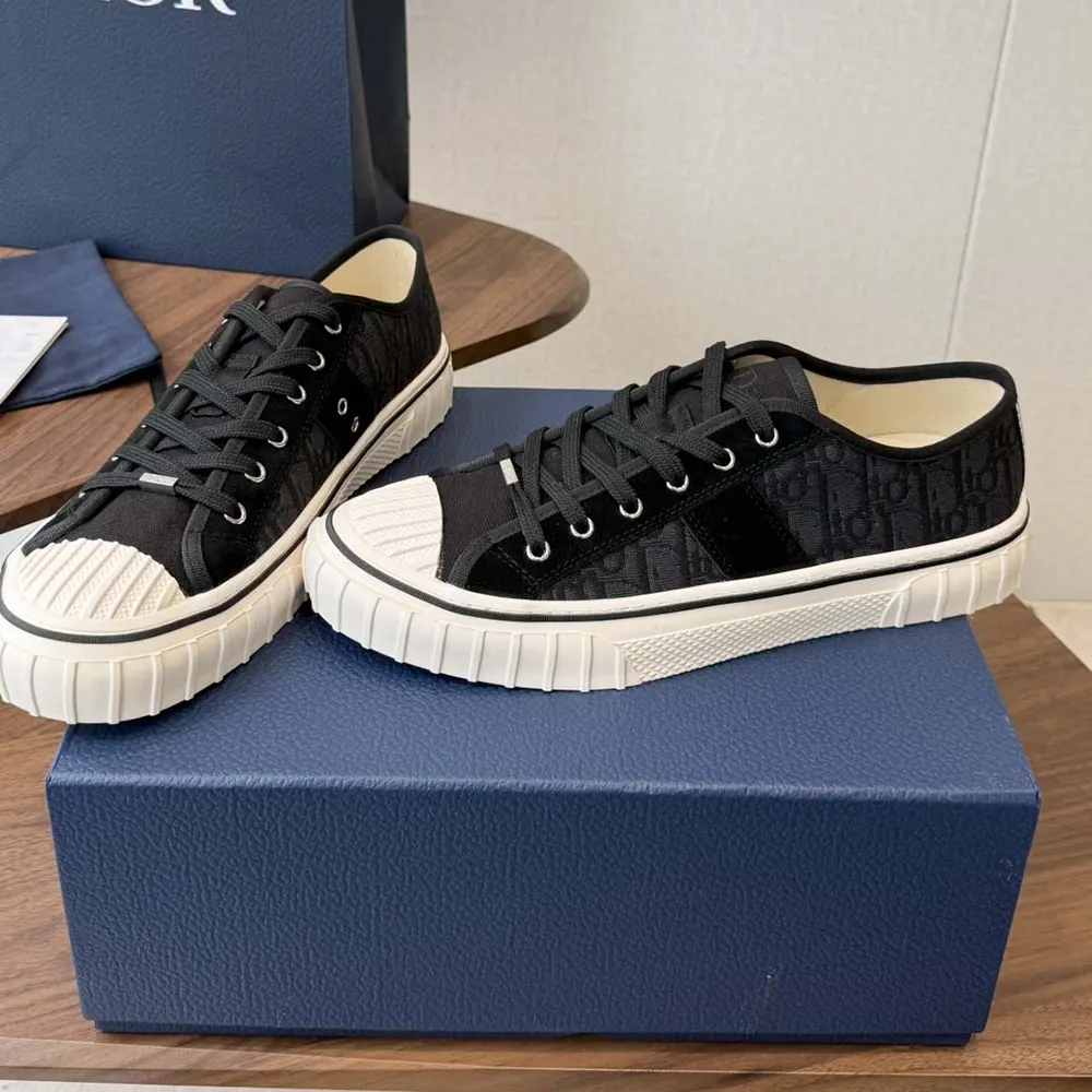 Dior Unisex Hooper Low-Top Sneaker Black Dior Oblique Jacquard and Black Suede Calfskin - image 4