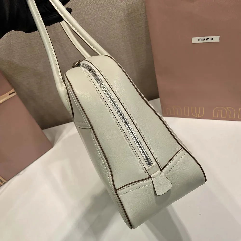 Miu Miu Women Vivant Leather Bag Chalk White - image 6