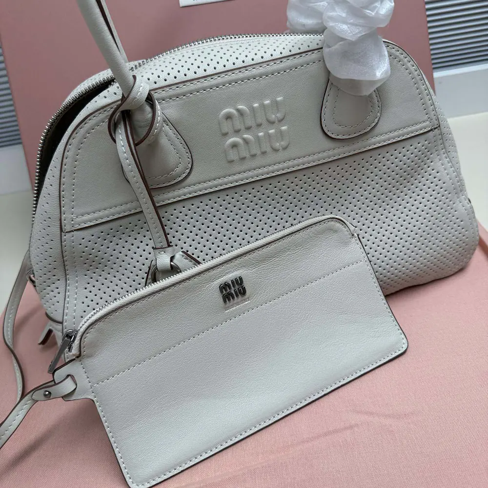 Miu Miu Women Vivant Leather Bag Chalk White - image 4