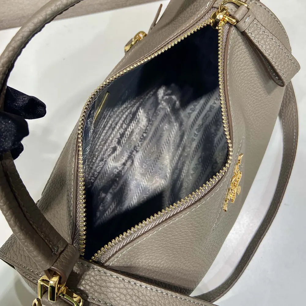 Prada Women Small Leather Bag-Clay Gray - image 9