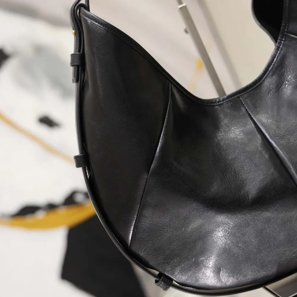 Saint Laurent YSL Women Mombasa Medium In Leather-Black - image 10