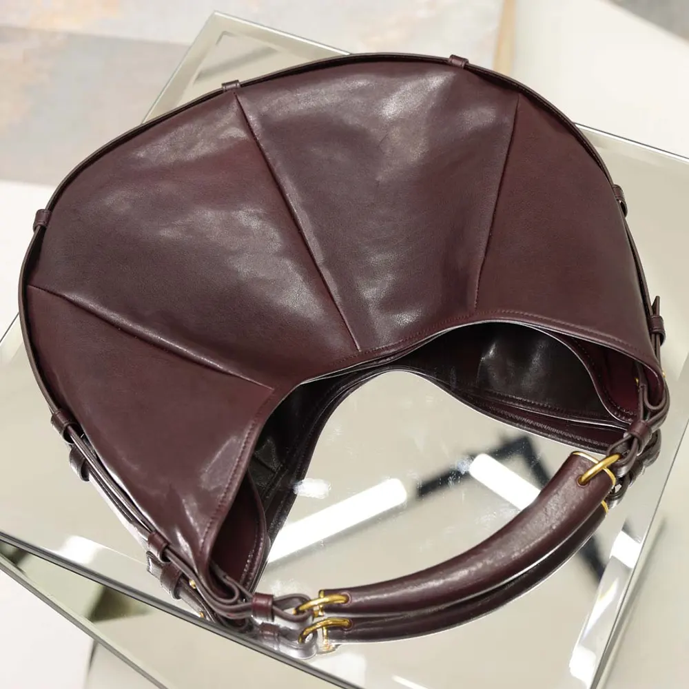Saint Laurent YSL Women Mombasa Medium In Leather-Rouge Cabernet - image 5