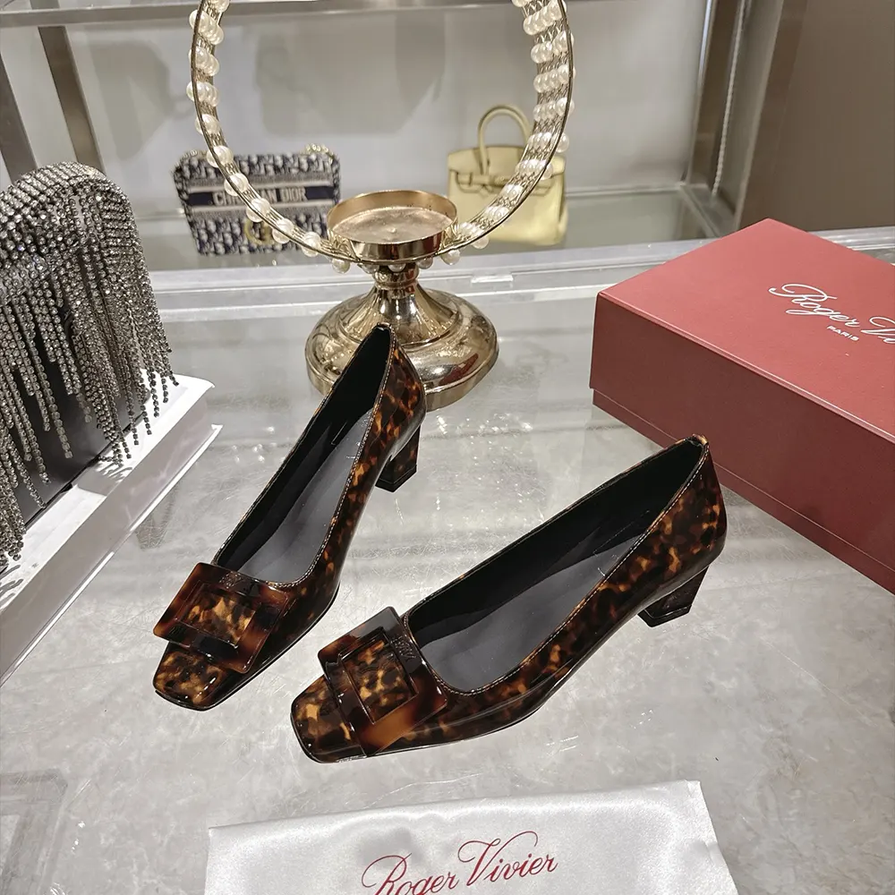 Roger Vivier Women Belle Vivier Pumps In Patent Leather - image 6