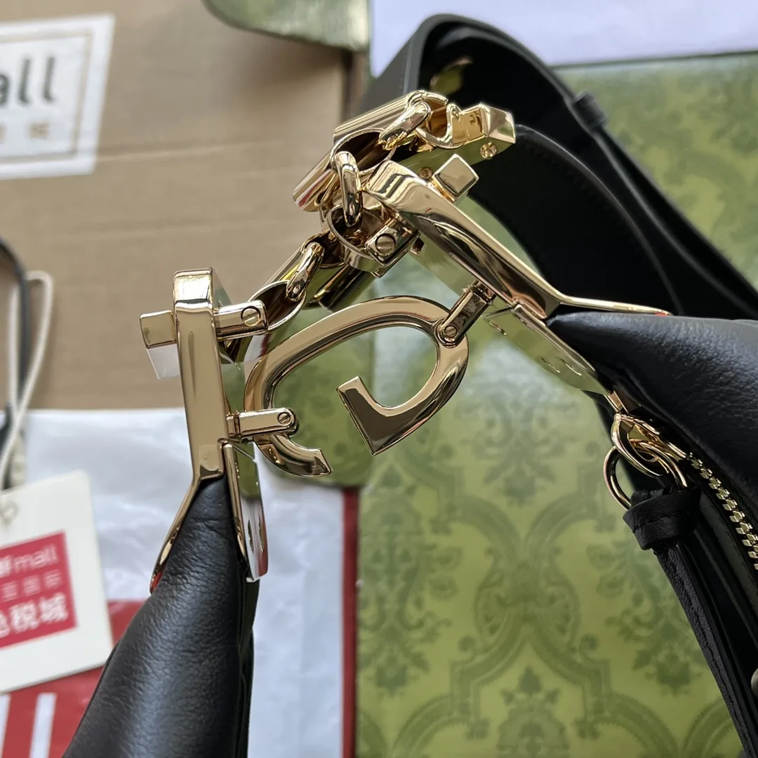 Gucci Atache Large Shoulder Bag Black - Image 8