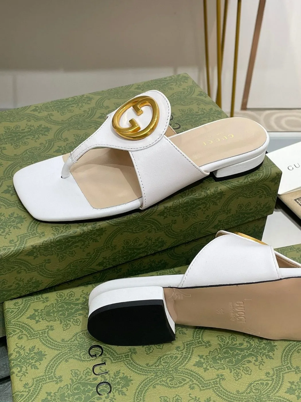 Gucci Blondie Thong Sandal White - Image 4