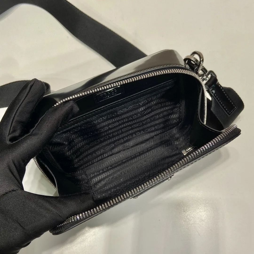 Prada Small Prada Brique Bag Black / 2VH070_ZO6_F0002_V_ZMI - Image 4
