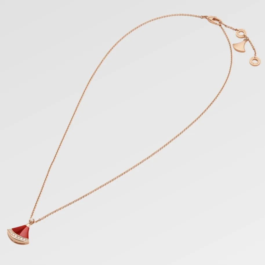 Bvlgari Divas Dream Necklace Rose Gold - Image 2