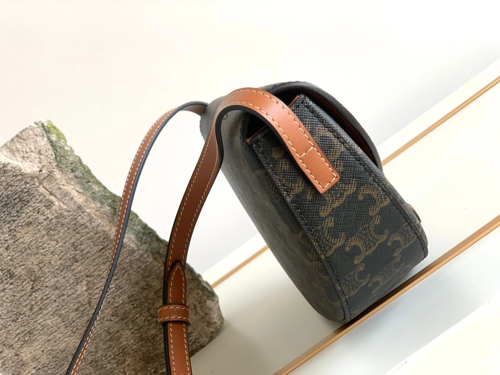 Celine Box Triomphe Bag In Triomphe Canvas Brown / - Image 6