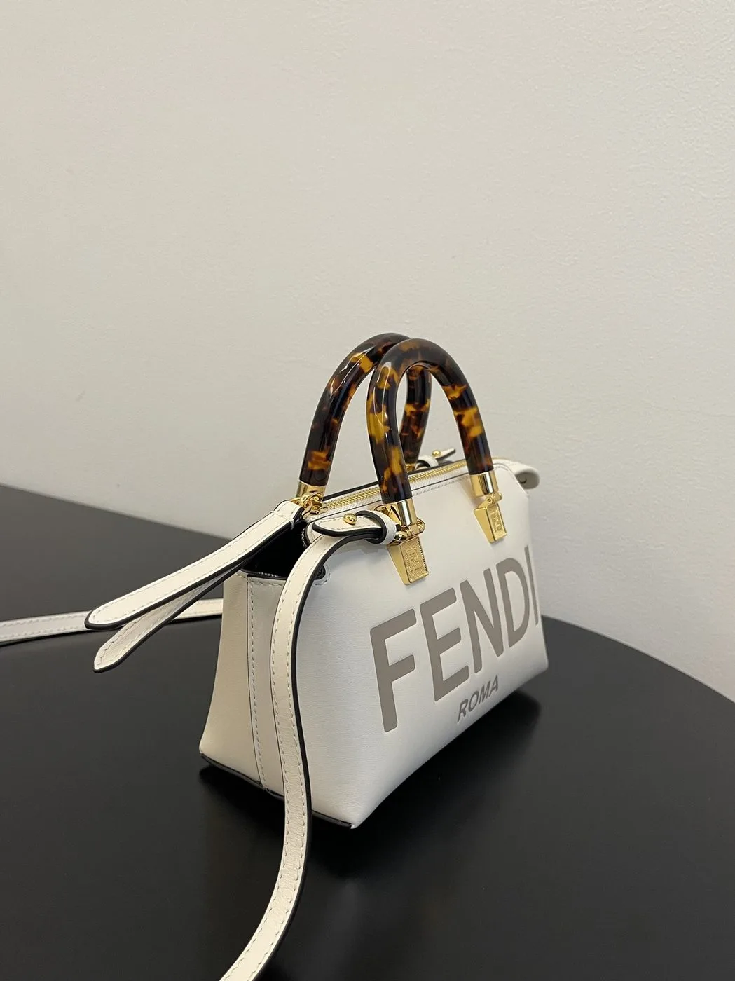 Fendi By The Way White Mini Bag For Woman / - Image 3