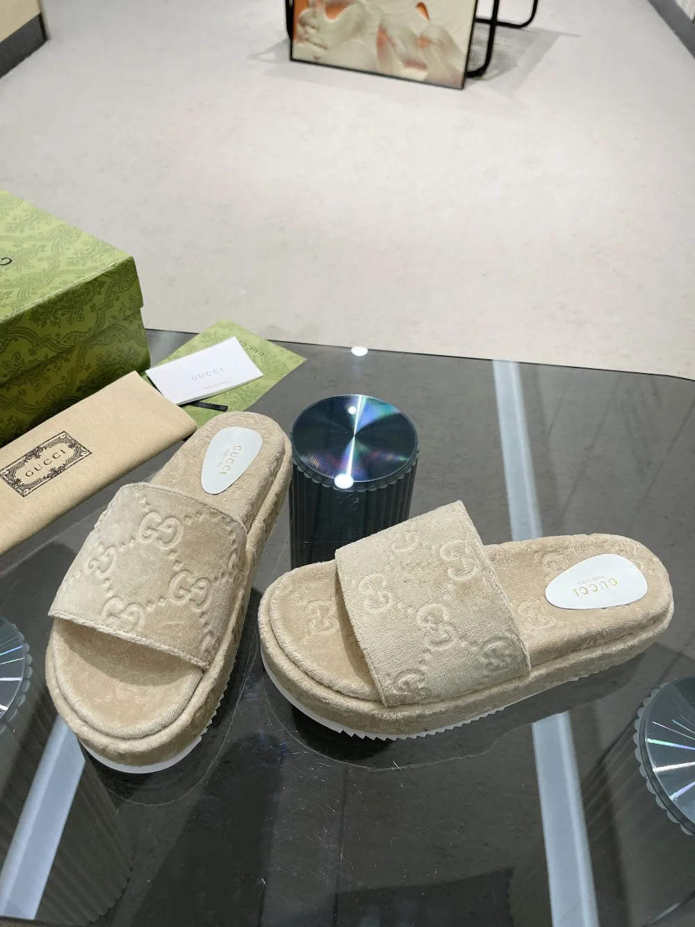 Alternative view of Gucci Women’s GG Platform Sandal Beige