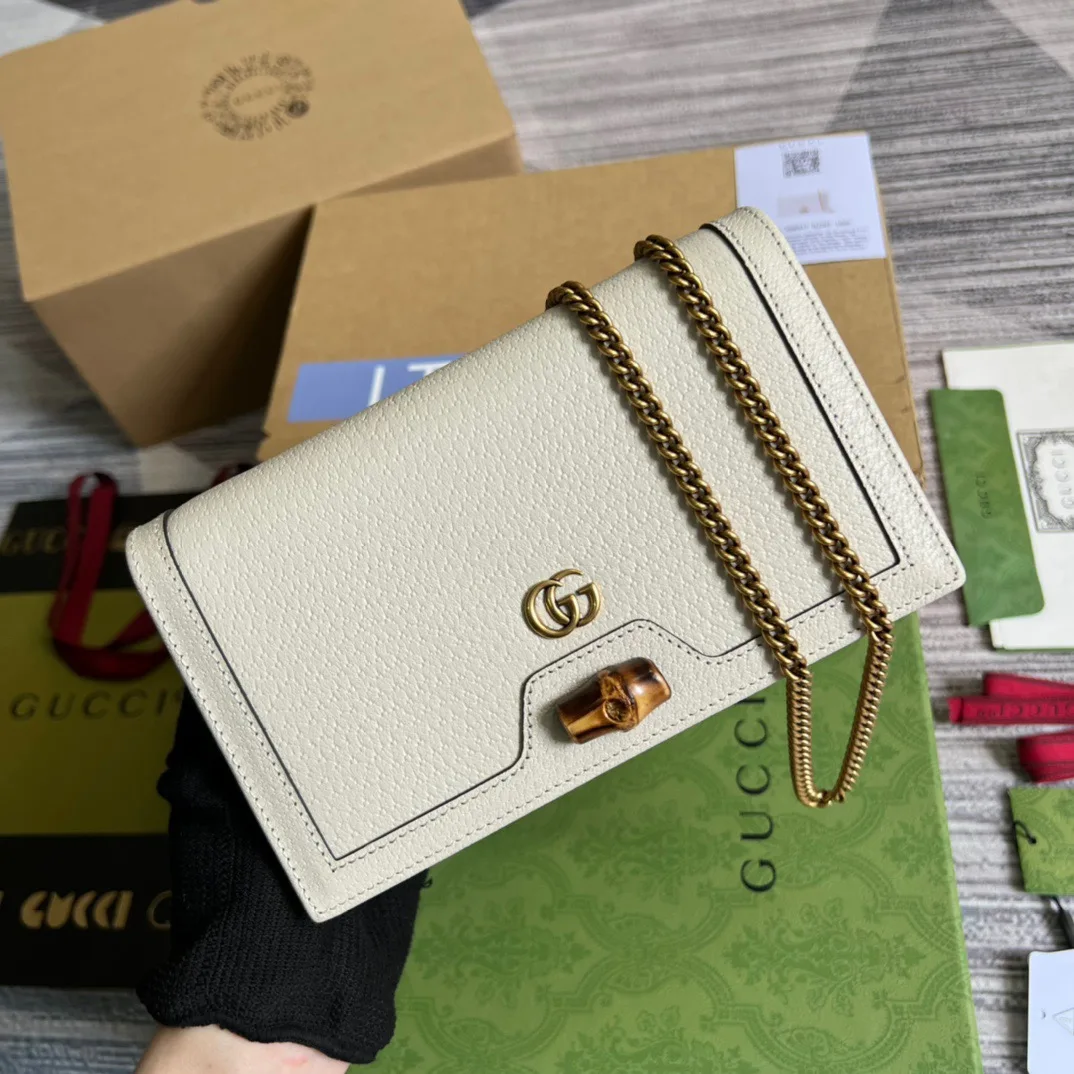 Gucci Diana Mini Bag With Bamboo White , / - Image 3
