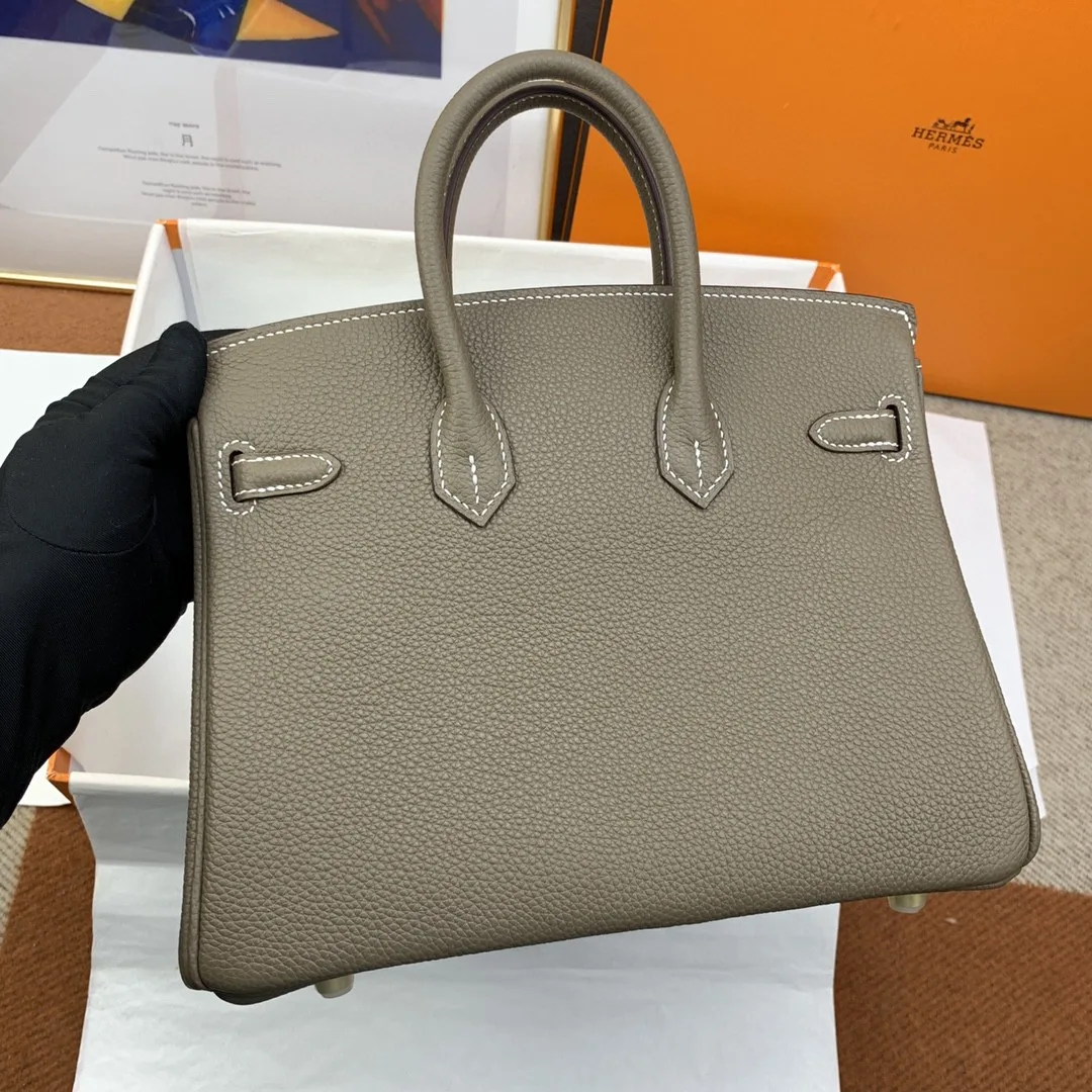 Hermes Birkin Top Handle Bag / Nata Swift Brown Gold Hardware - Image 4