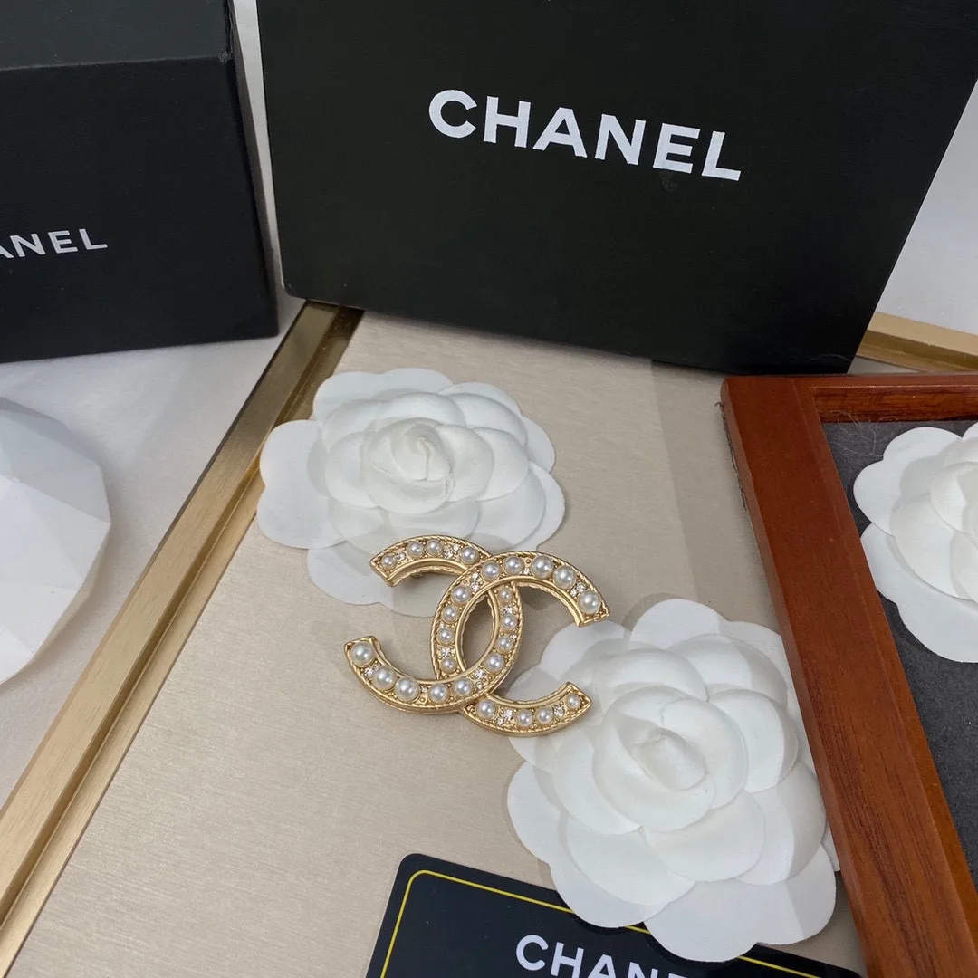 Chanel Brooch - Image 3