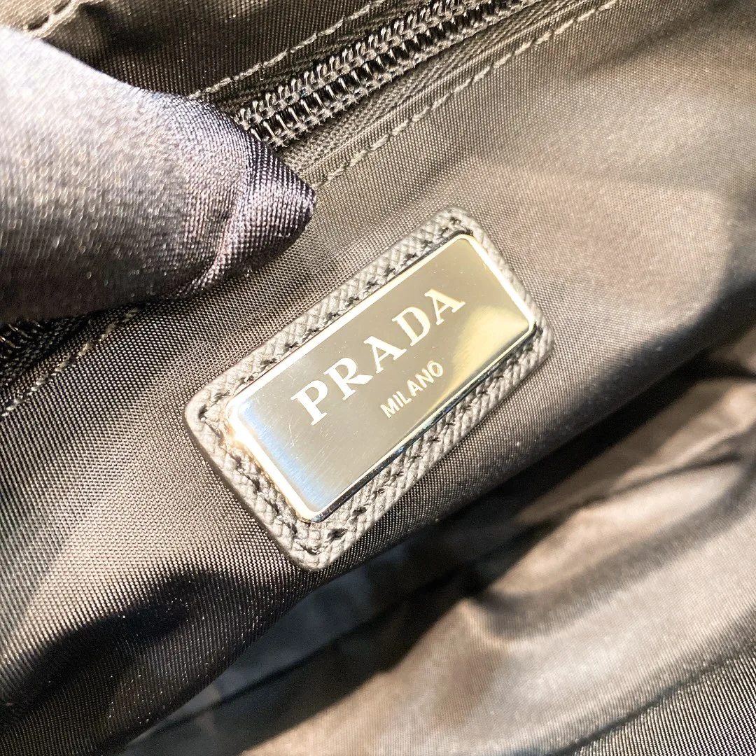 Prada Re-Nylon And Saffiano Belt Bag Black / 2VL977_2DMG_F0002_V_WOO - Image 3