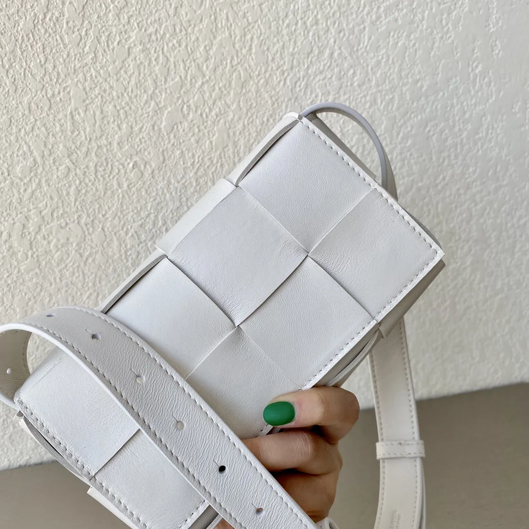 Bottega Veneta Belt Cassette White - Image 5