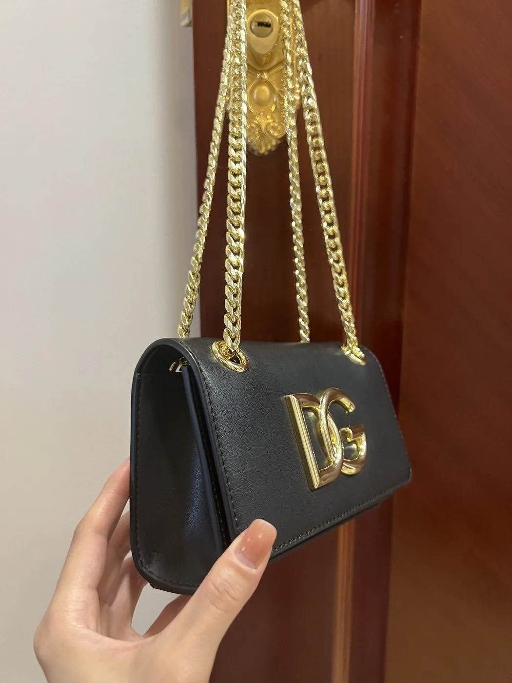 Dolce & Gabbana Polished 3.5 Phone Bag Black / DG - Image 4