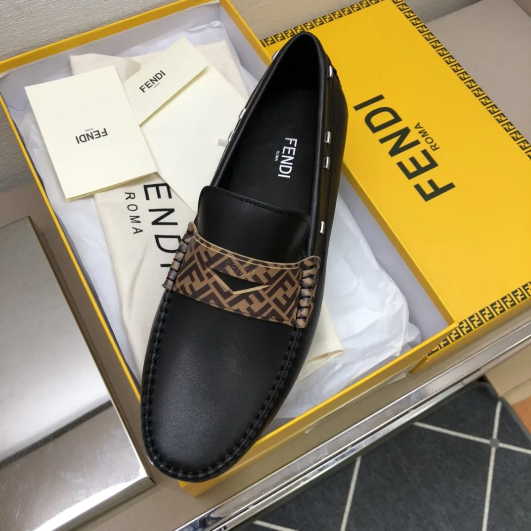 Fendi Force Black Loafers 7D1473 - Image 4