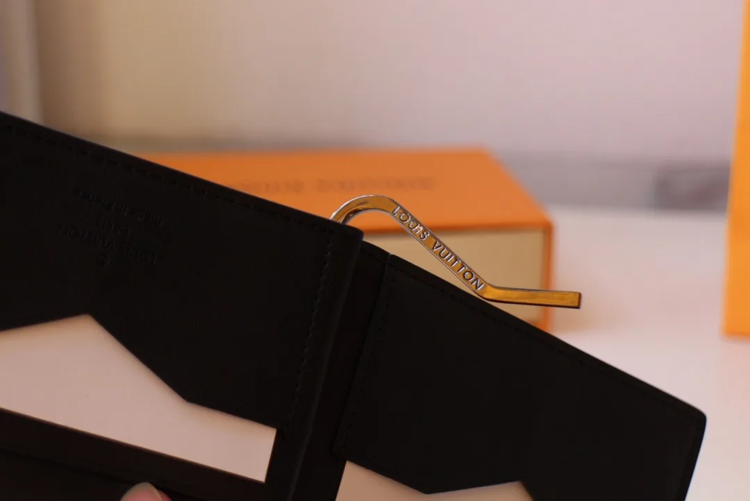 Alternative view of Louis Vuitton Marco Wallet Damier Inifini