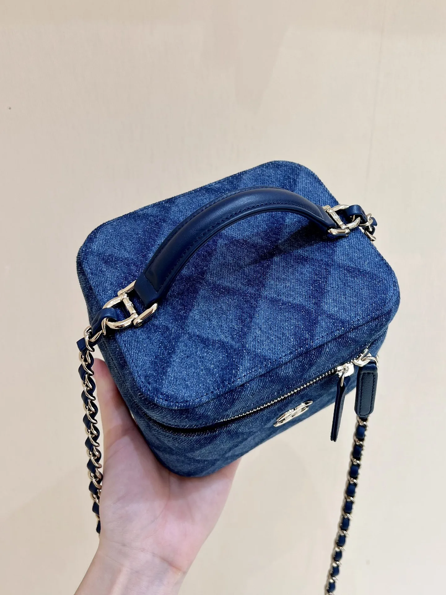 Chanel CC Denim Vanity Bag Dark Blue / - Image 3