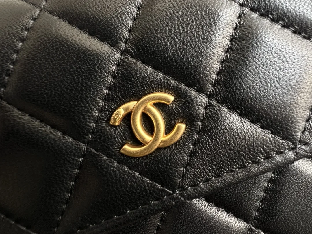 Chanel CC Wallet On Chain Bag Black / - Image 6