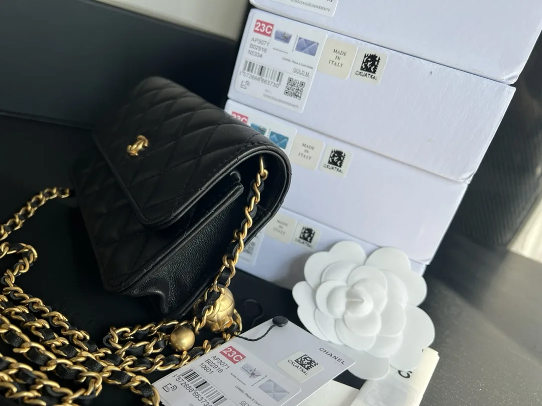 Chanel CC Wallet On Chain Bag Black / - Image 8