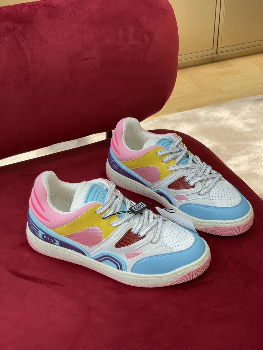 Gucci Women’s Sneaker Gucci Basket Donna Light Blue Demetra - Image 4