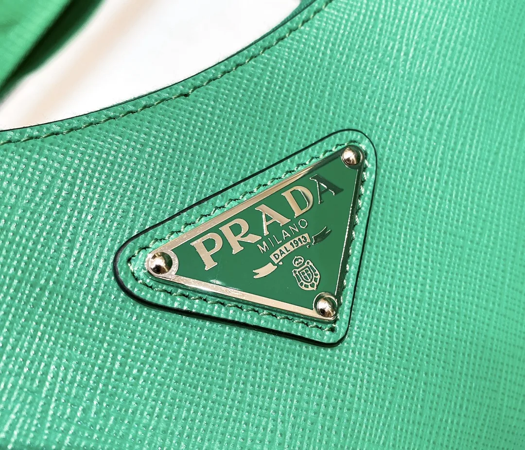 Prada Re- 2005 Saffiano Leather Bag Green - Image 3