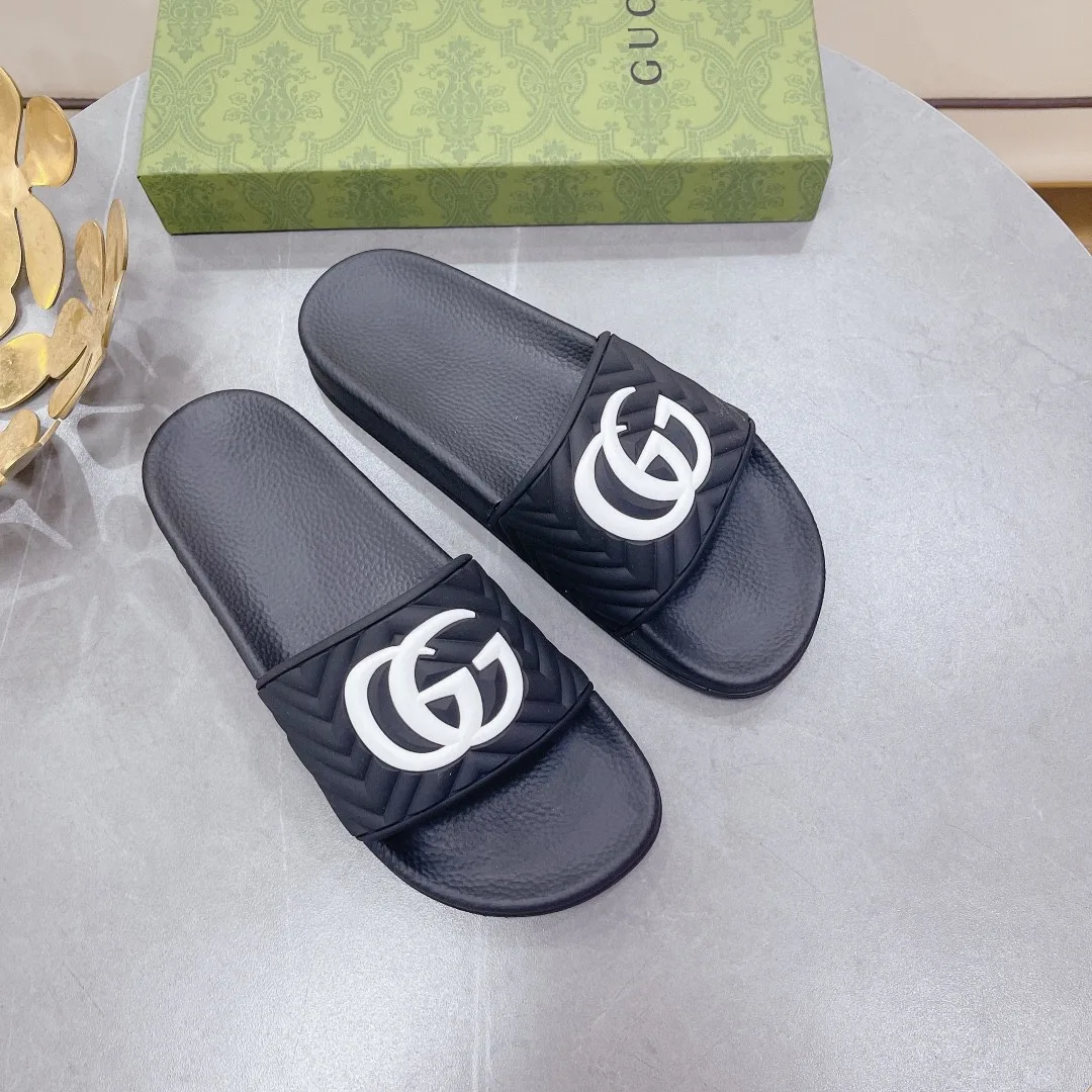 Gucci Women’s Quilted