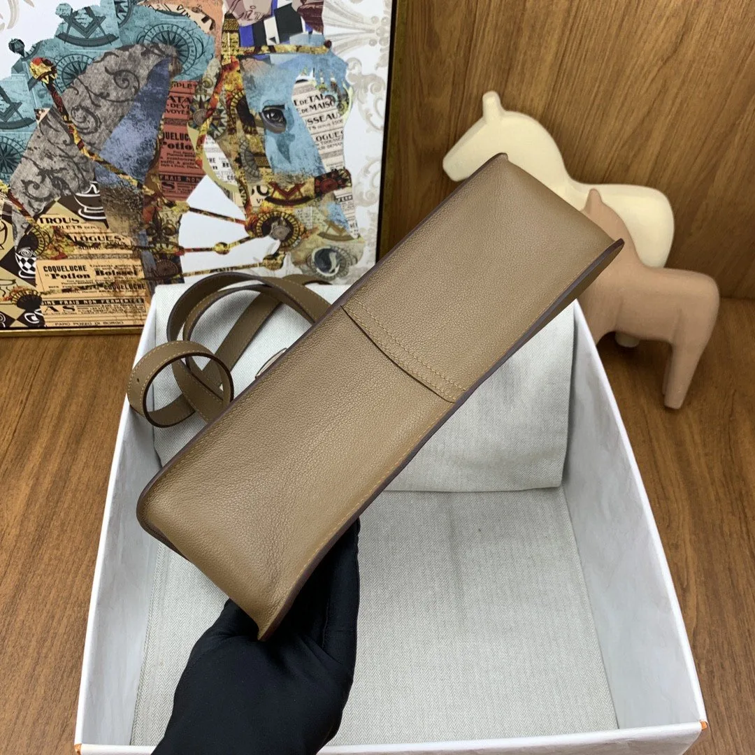 Hermes Halzan 31 Brown, Silver Toned Hardware Bag - Image 3