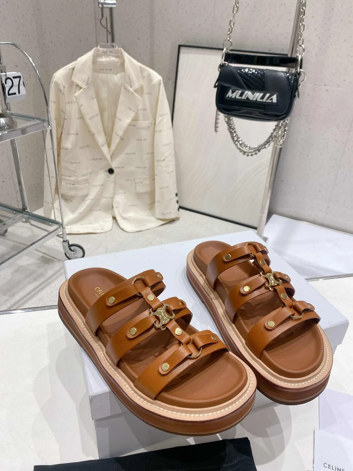 Celine Slides Tippi Black .38NO - Image 7