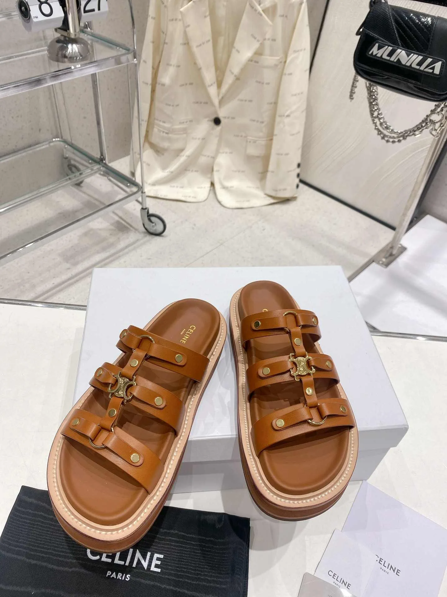 Celine Slides Tippi Black .38NO - Image 9