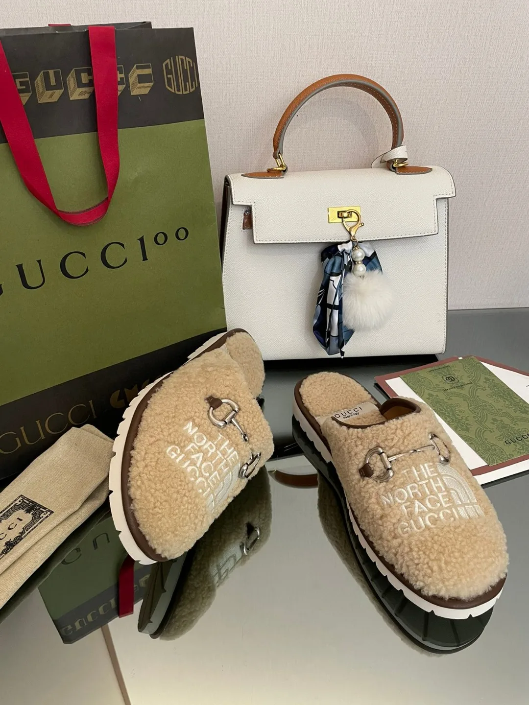 Gucci x The North Face Slippers Beige DEB70 - Image 4
