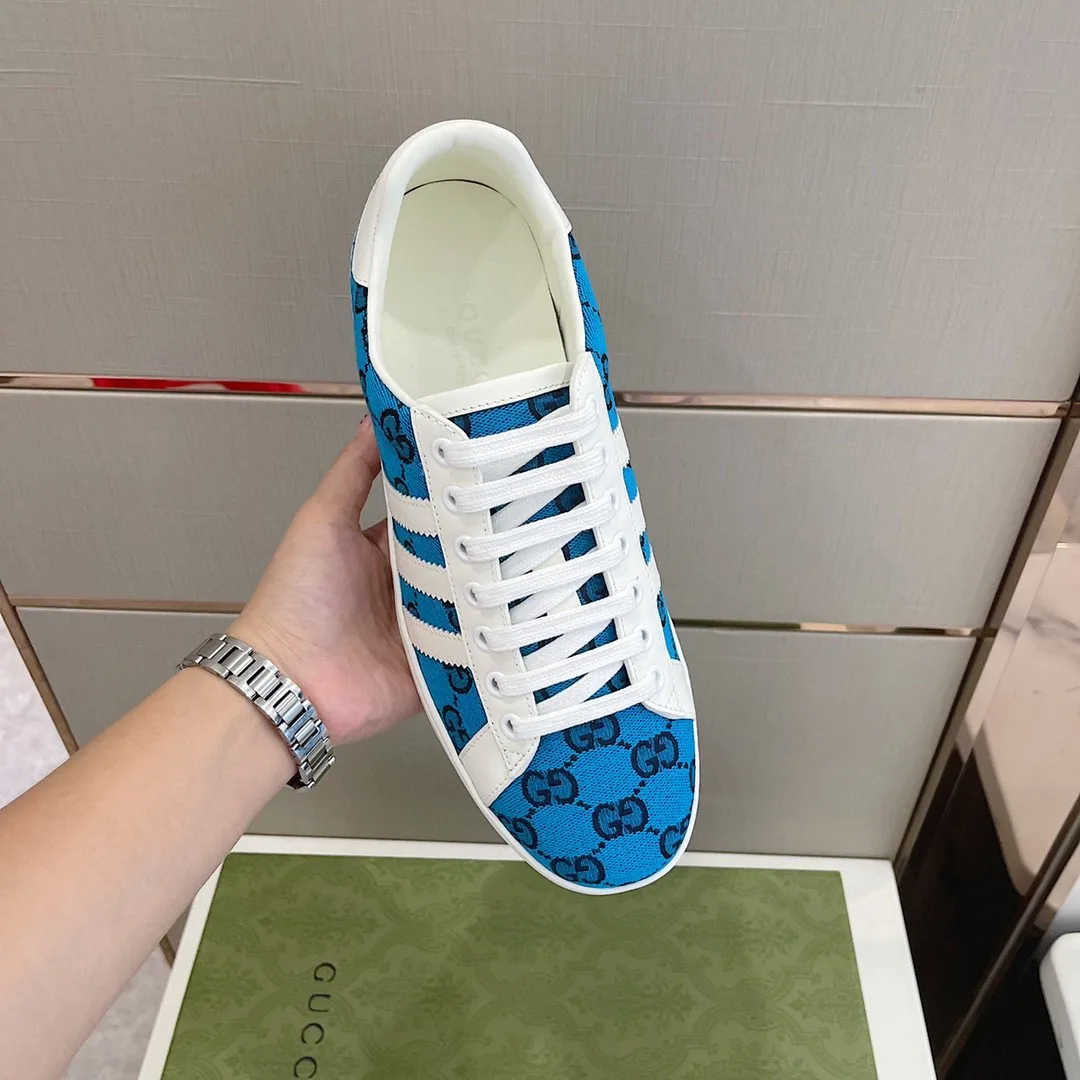 Gucci x Adidas Men’s GG Sneakers Light Blue - Image 4