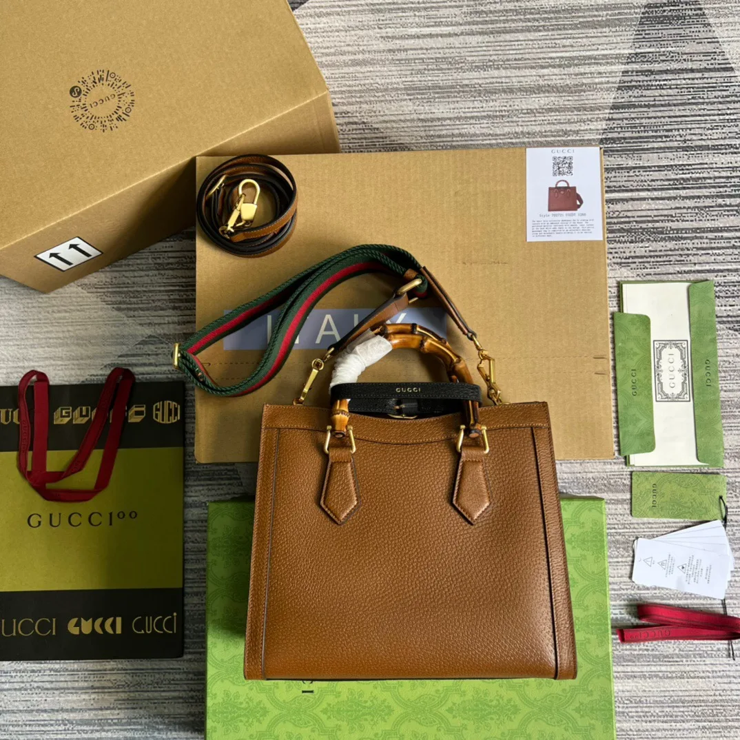 Gucci Diana Medium Tote Bag Brown - Image 4