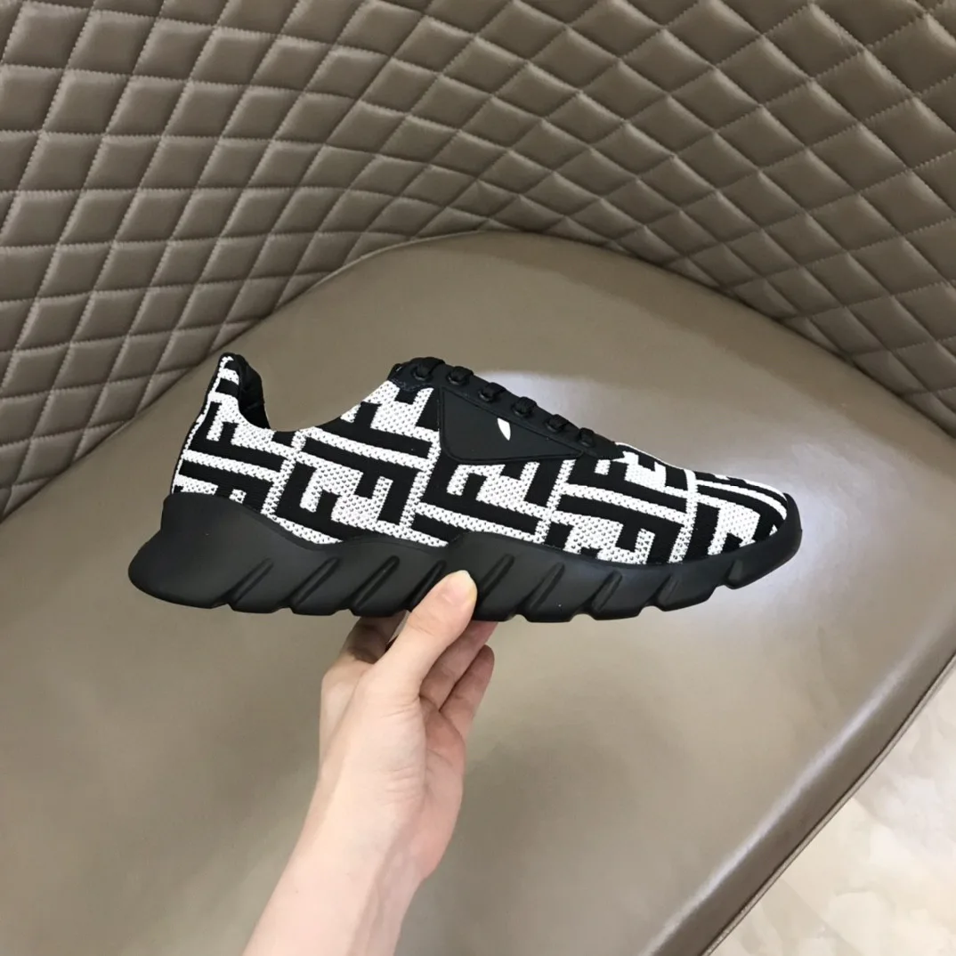 Fendi Force White Sneakers - Image 3