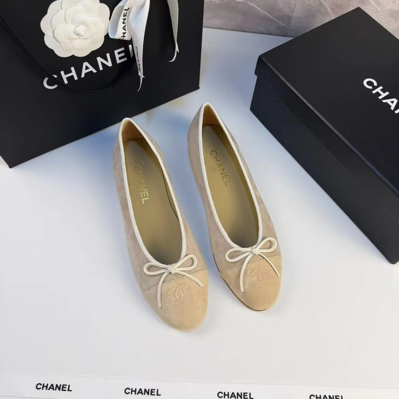 Alternative view of Chanel Ballet Flats Suede Cream