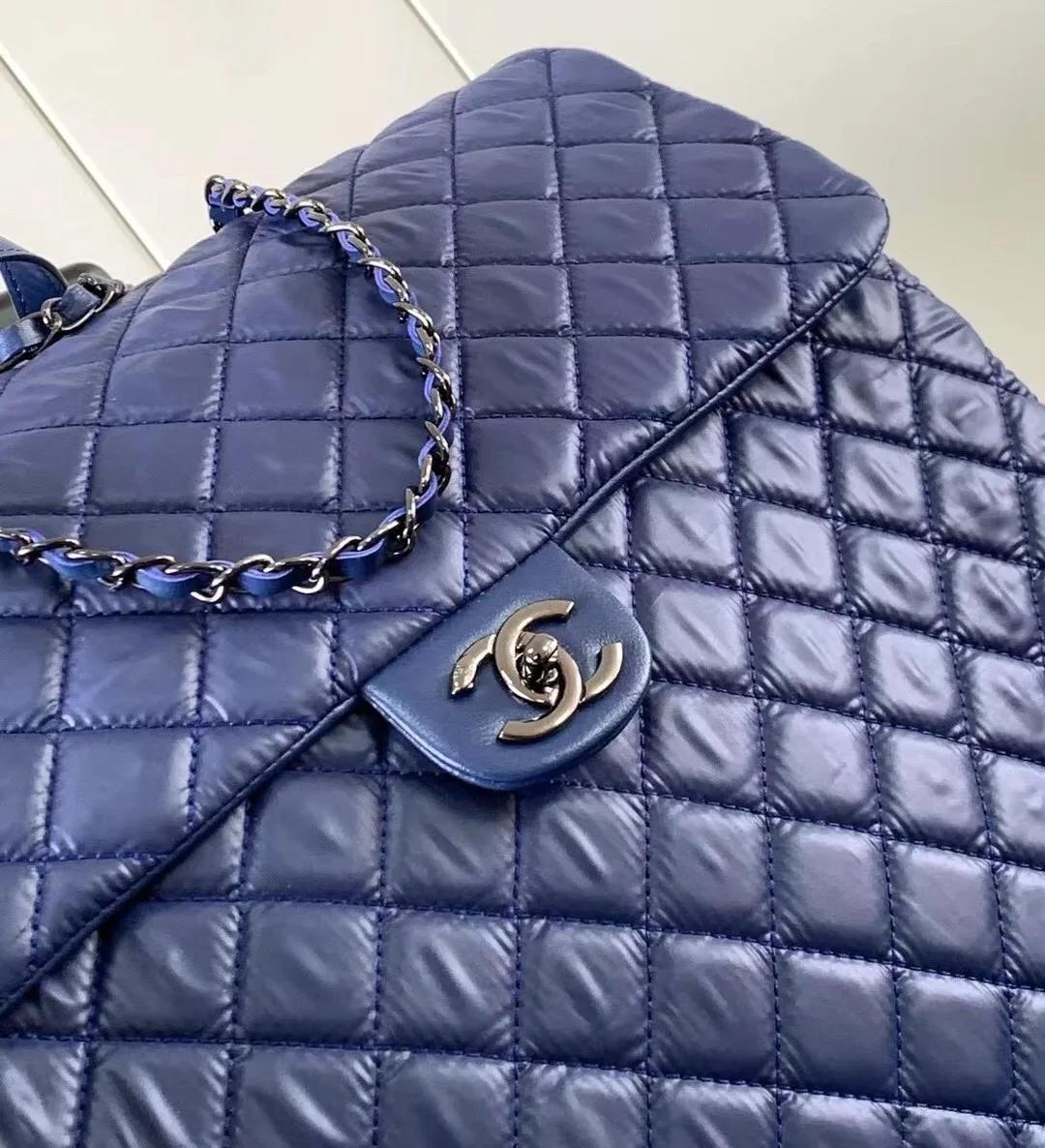 Chanel Classic Quilted Suitcase Blue / - Image 5