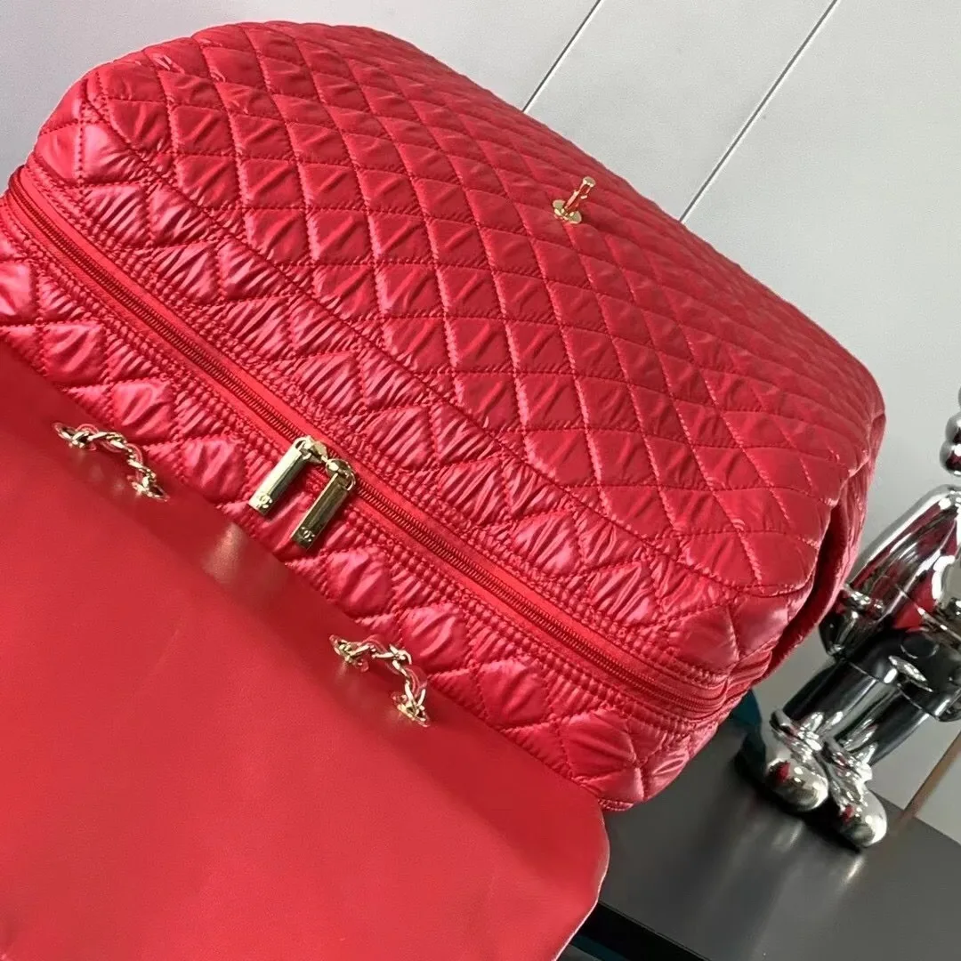 Chanel Classic Quilted Suitcase Red / - Image 8
