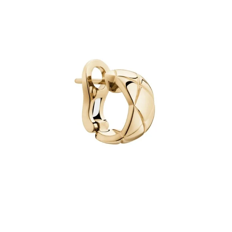 Chanel Coco Crush Earrings Beige Gold - Image 2