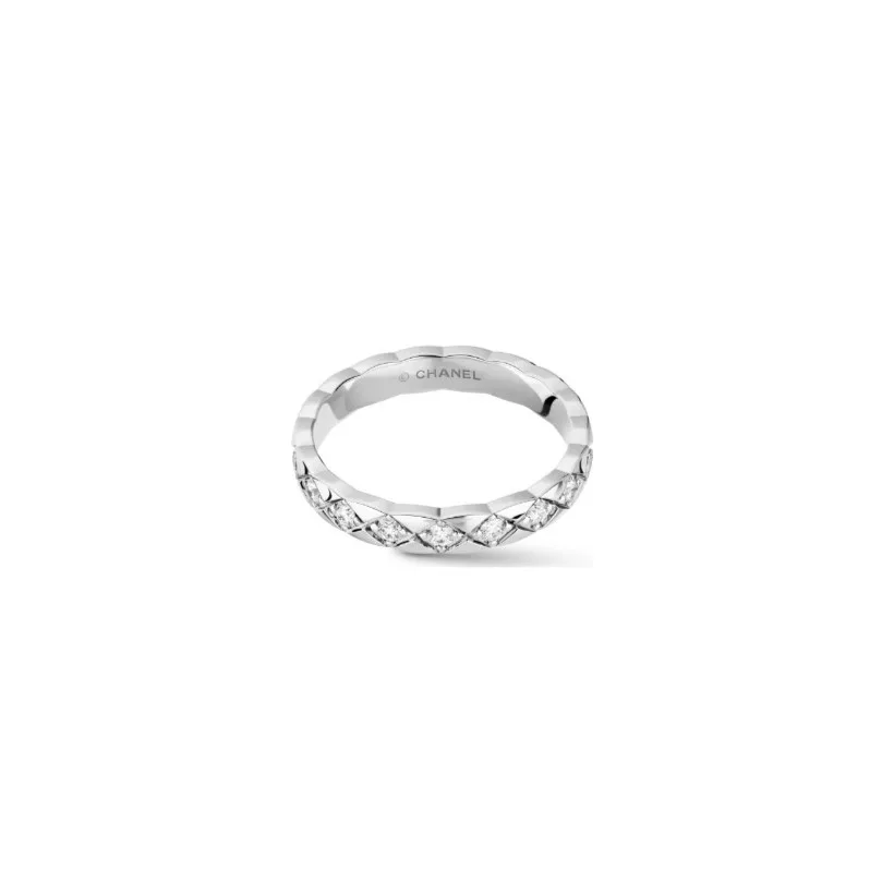 Alternative view of Chanel Coco Crush Ring White Gold Mini Version