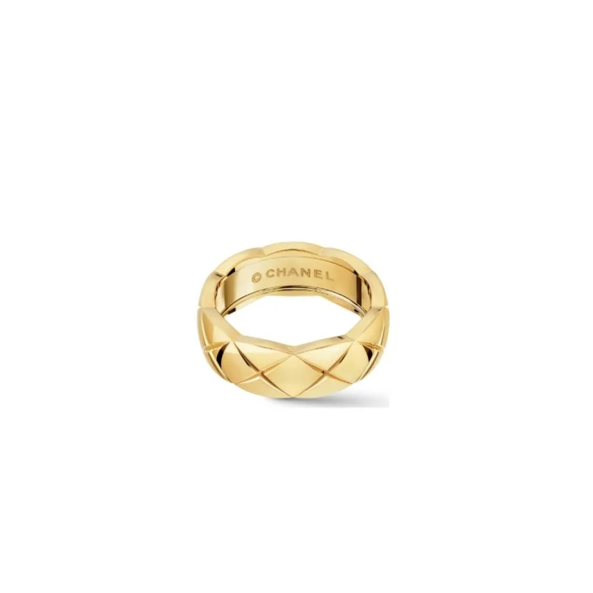 Chanel Coco Crush Ring Yellow Gold Small Version - Image 3